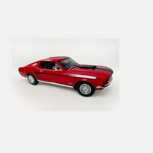 1968 Ford Mustang GT Cobra JET Maisto Diecast Special Edition 1:18 Scale Box-NEW